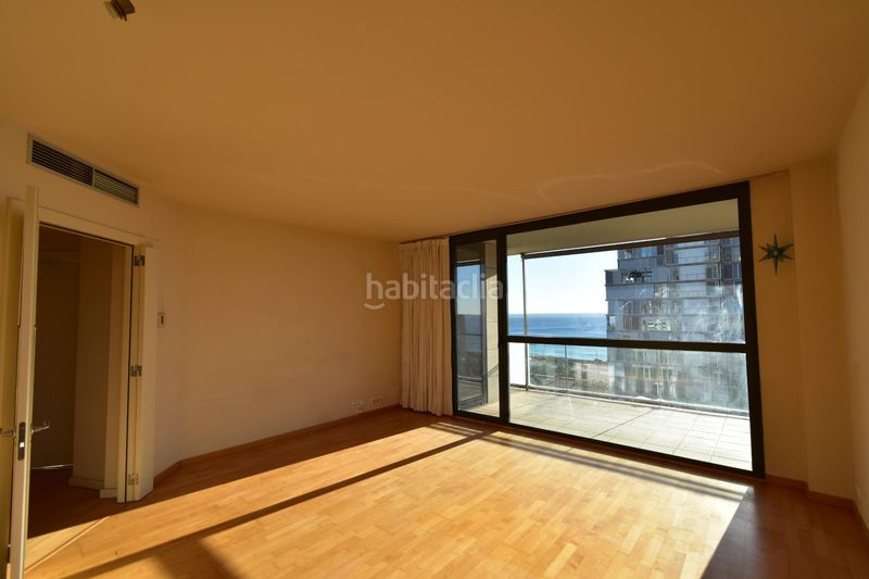 Foto 92363872-a148-4d7c-8962-64acdc26f4a6. Pis amb aparcament piscina a Diagonal Mar i el Front Marítim del Poblenou Barcelona