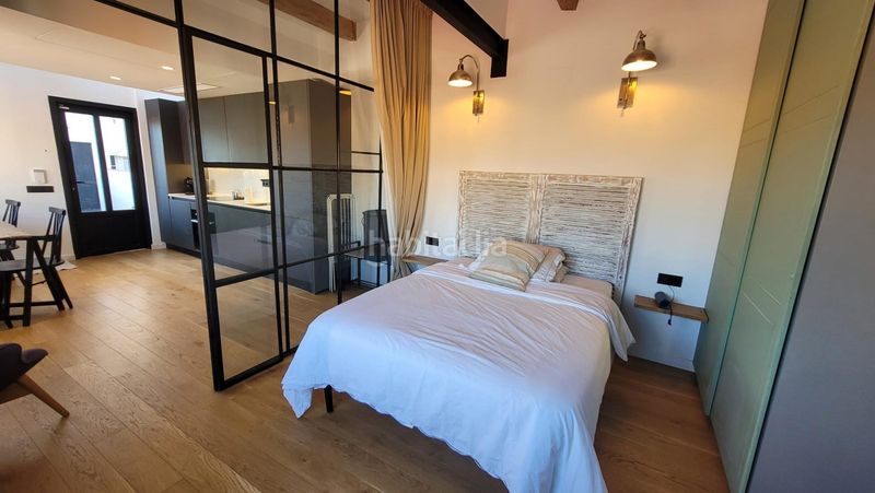 Foto 69996088-13e1-4584-8518-434b38b774bf. Àtic a Raval Barcelona