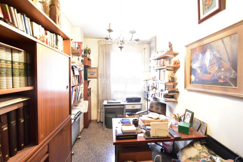 Foto 6058b884-9d67-4ab3-ad95-466eaca3f394. Pis amb calefacció aparcament a Fort Pienc Barcelona