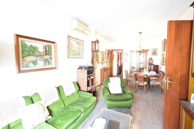 Foto 130a8e91-3087-4258-a7af-bf67fee5773a. Pis amb calefacció aparcament a Dreta de l´Eixample Barcelona