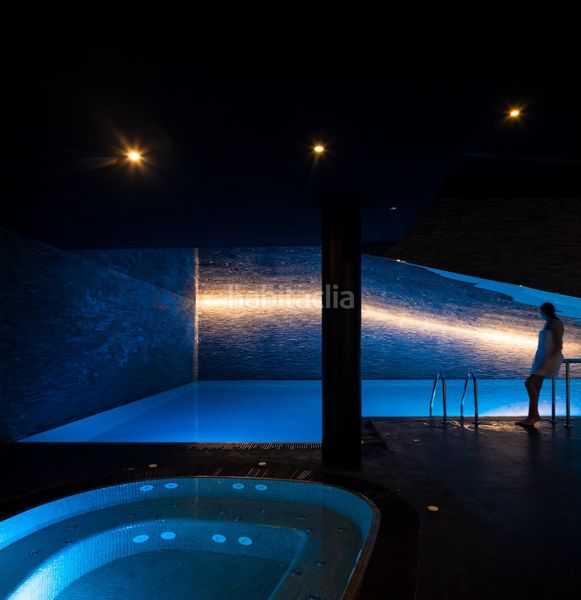Foto 91064335-3300-4914-91a6-c4d287a4c3a0. Pis amb calefacció aparcament piscina a Besòs - Maresme Barcelona