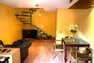 Dúplex a Diagonal Mar i el Front Marítim del Poblenou. Bajo dúplex con ubicación privilegiada 3 minutos de la playa en