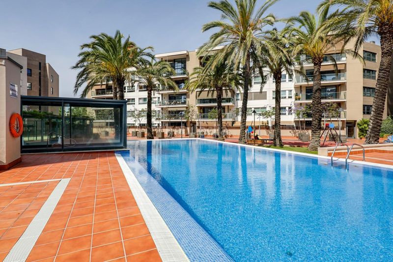 Foto be58e6cd-5573-4ddb-aa21-01ec47d975da. Pis amb calefacció aparcament piscina a Diagonal Mar i el Front Marítim del Poblenou Barcelona