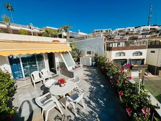 Casa a Calle las magnolias 84. Bungalow con vistas al mar y parking privado