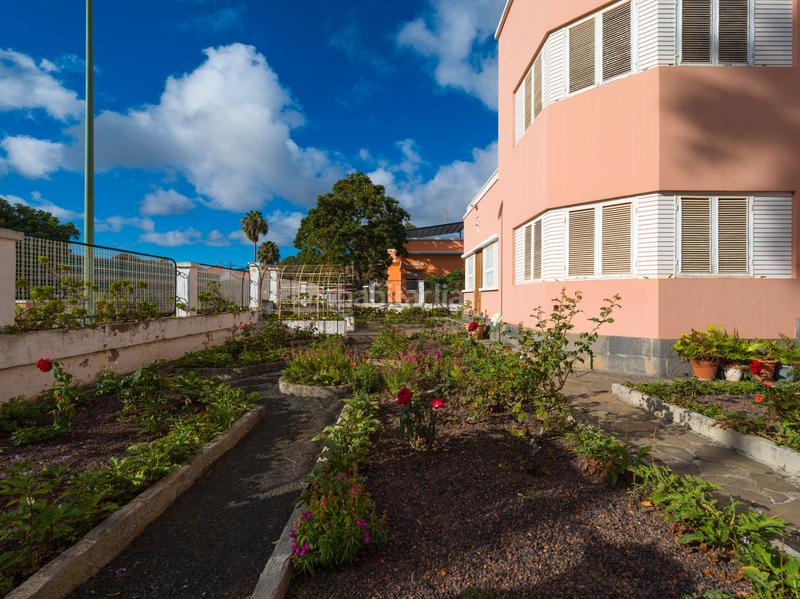 Foto 1184a7fc-7b95-4261-a161-5f012ad8f50c. Chalet with parking in Tafira Palmas de Gran Canaria (Las)