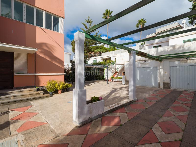 Foto 2efdc4e1-e993-44ae-ab00-cf7856bc3633. Chalet with parking in Tafira Palmas de Gran Canaria (Las)