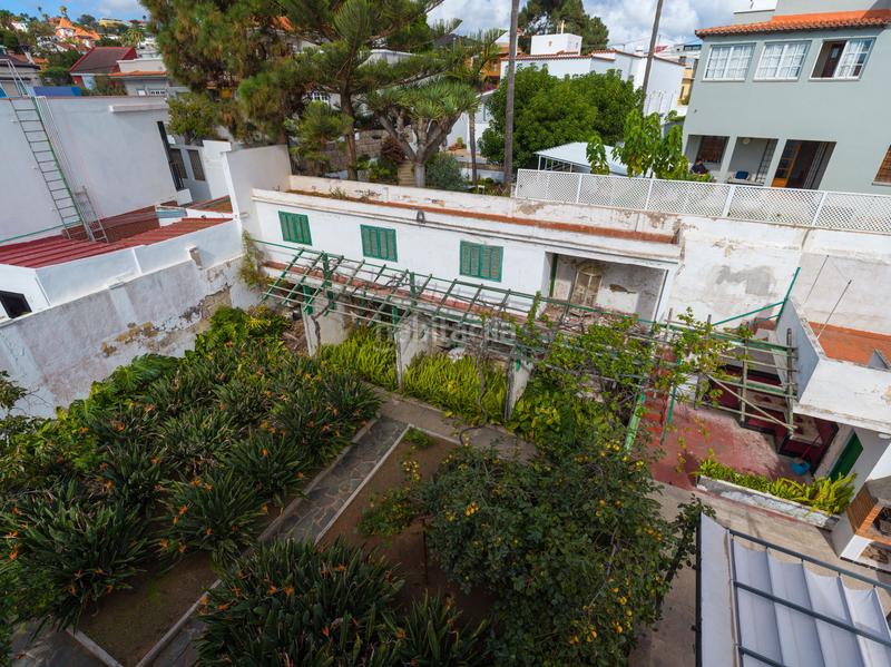 Foto f93246c8-9255-4229-8bb5-1f262b41ee7e. Chalet with parking in Tafira Palmas de Gran Canaria (Las)