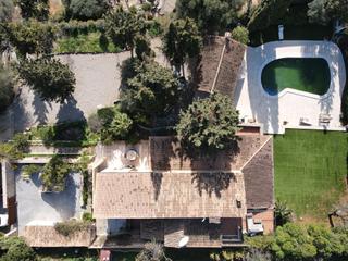 Masia a Calvi Poble. Country style finca on extensive plot located in the village of