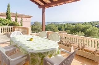 Xalet a Costa d´en Blanes. Detached chalet with sea views located in the elevated region of