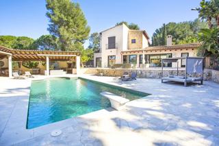 Chalet en Santa Ponça. Located in one of the most soughtafter residential areas on the