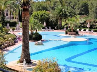 Appartement à Calvià Poble. Luxury, modern style apartment set in the golf region of bendina