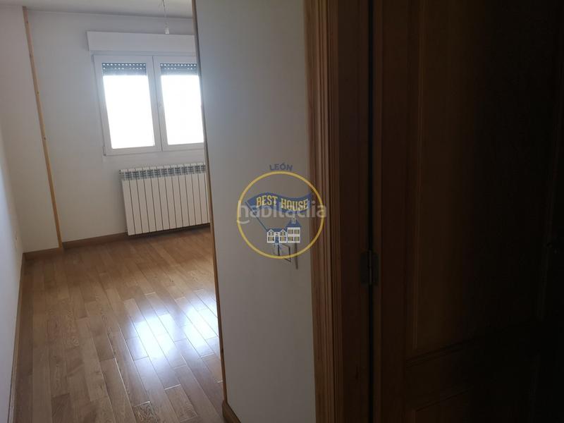 Foto 74cbb7fe-11f3-4d87-927a-9e1f1d41b1ee. Pis amb calefacció aparcament a Puente Castro León