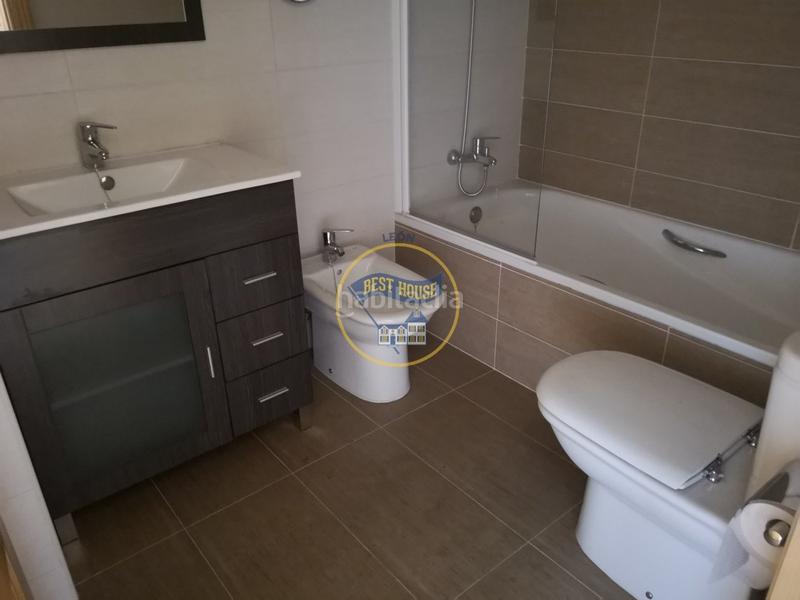 Foto 848a87db-4ab7-43da-b9cb-6d46378ab49b. Pis amb calefacció aparcament a Puente Castro León