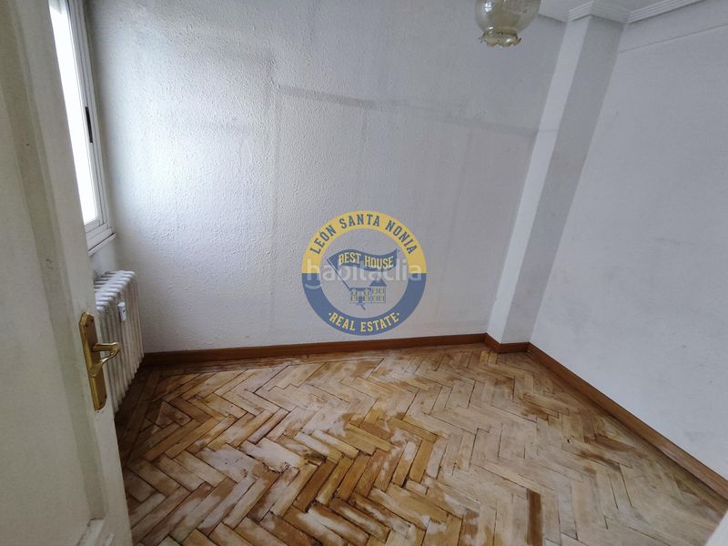 Foto 2bd2cddc-93cf-423d-9a7d-b40a24d68f24. Pis a Centro Ciudad León