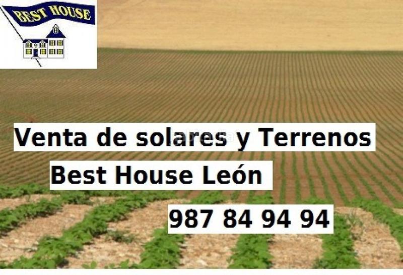 Foto bf1e8523-28a2-49b8-97ad-497661c5a76d. Masia a Valdefresno