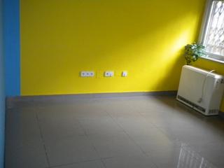 Rent Office space in Centro Ciudad. Oficina en alquiler situada en el centro de león.
