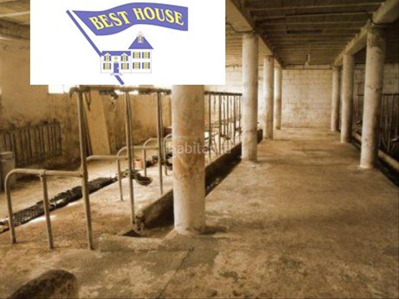 Foto 53556a45-2858-4c34-91c6-a8a9b84f8991. Fabrikhalle in Villaquilambre