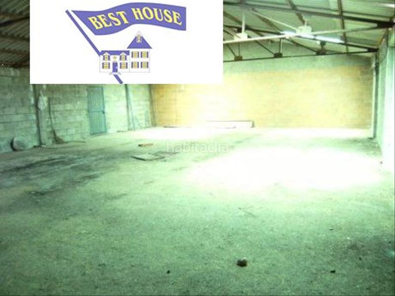 Foto 553ac4b0-91e4-4e3a-a36f-49418d02d539. Fabrikhalle in Villaquilambre