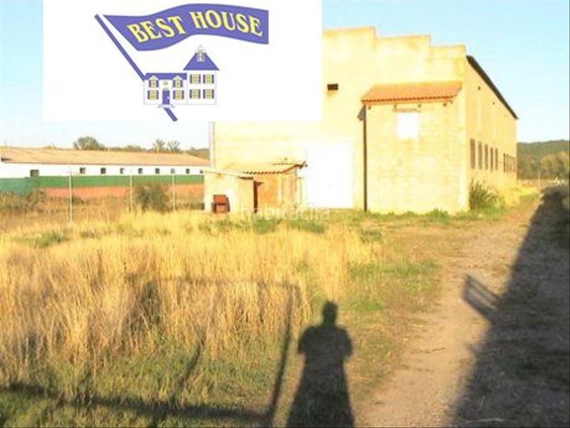 Foto 67756cd3-dadf-4386-b19c-5570103f21d4. Fabrikhalle in Villaquilambre