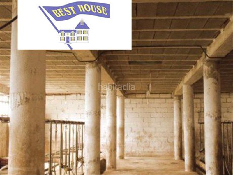 Foto 93a43795-914d-403f-9e88-63d5a3d58b73. Fabrikhalle in Villaquilambre