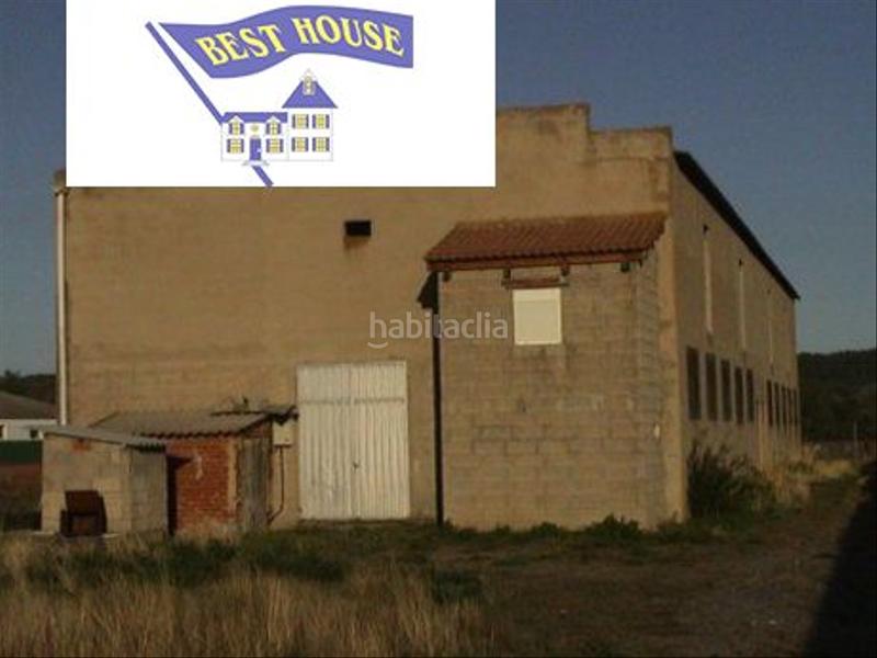 Foto 96b5f557-4796-41d2-a32b-a823fa3b78a6. Fabrikhalle in Villaquilambre