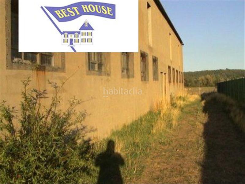 Foto aa1e5d92-8fba-44ae-a6cd-d5e47a567222. Fabrikhalle in Villaquilambre