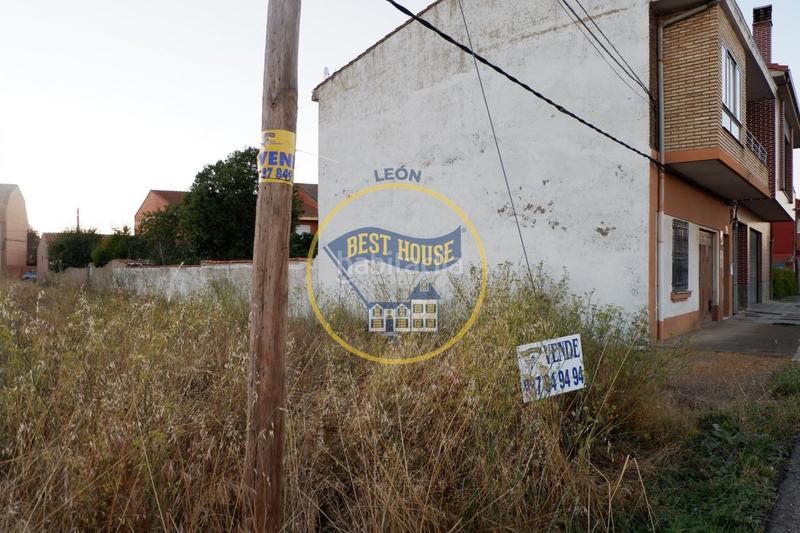 Foto 8bdbcd62-d8d0-4290-b2b9-8c330c5f0a91. Terreno residencial suelo sin edificar en venta en Armunia. en León