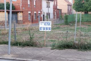 Terrain résidentiel à Armunia. Terreno urbano en venta en armunia.