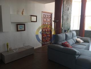Chalet à Garrafe de Torío. Chalet a la venta en estrella de izar garrafe de torío.