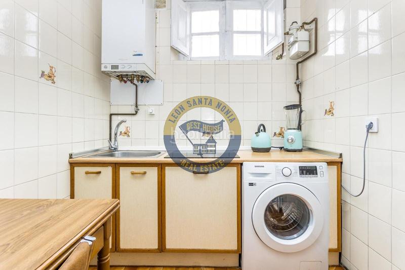 Foto 5953ee5b-679d-4c9f-b163-1e1dfd48f8a7. Flat with heating in Casco Antiguo León