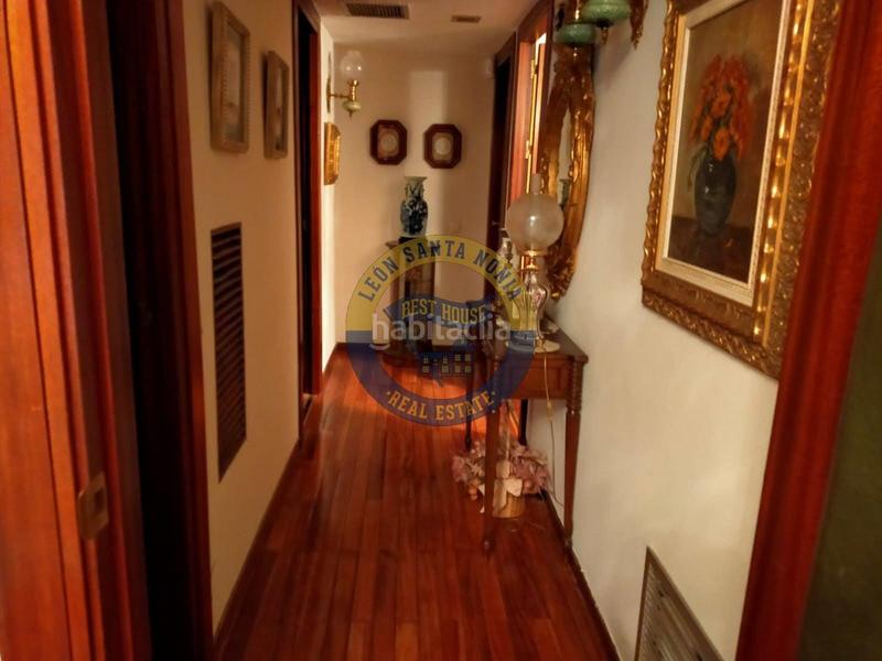 Foto 9d35ab09-c139-4683-b2ba-e9df9cbc8060. Pis amb calefacció aparcament a Centro Ciudad León