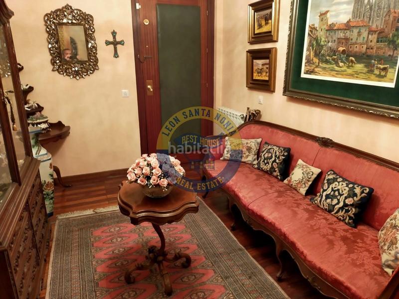 Foto d9b76a67-2c42-45c8-b8af-4165cea8ae2e. Pis amb calefacció aparcament a Centro Ciudad León