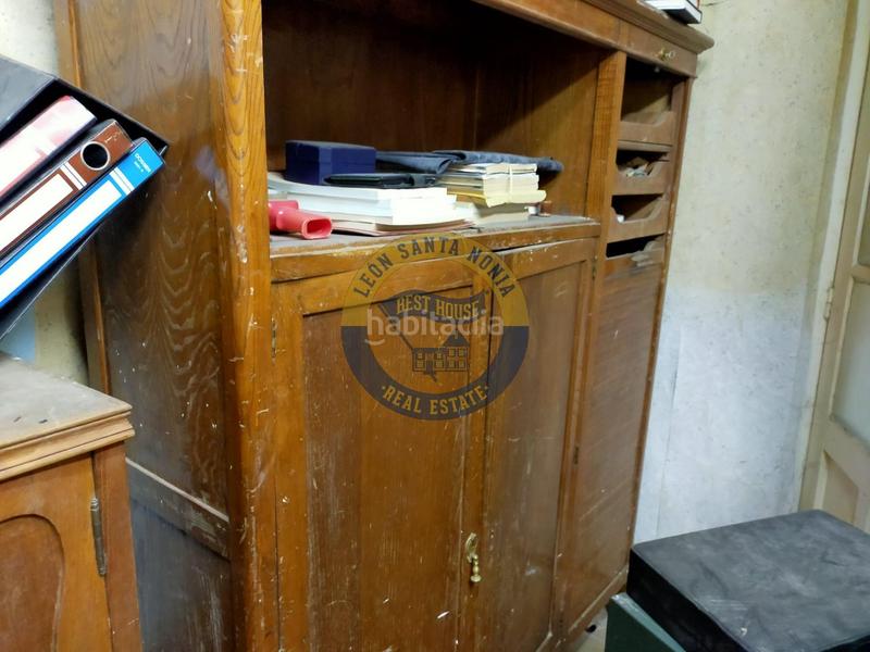 Foto 8cdf79b9-88d5-4e7b-9053-483da622587c. Local comercial local con estudio a la venta en San Esteban. en León