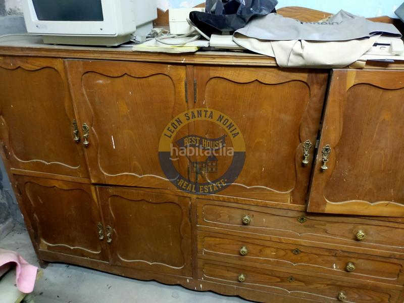 Foto c884366a-4a20-4e6a-8d60-498ec0f9877c. Local comercial local con estudio a la venta en San Esteban. en León