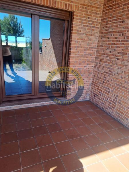 Foto 2a66b170-90a5-42c5-874a-d19664f9b360. Casa adossada amb calefacció aparcament a Garrafe de Torío