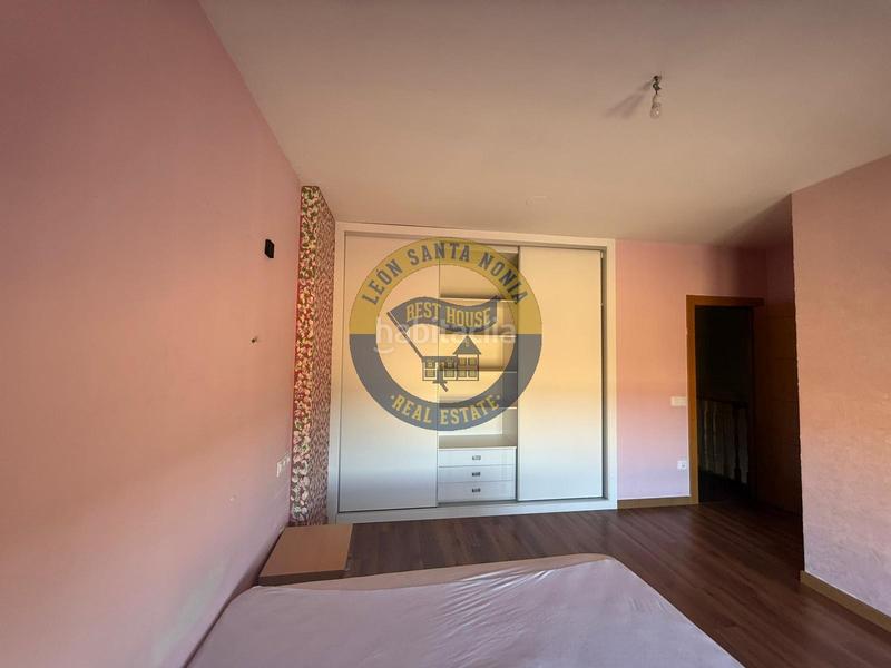 Foto b2da5c64-4ea1-4b7a-956d-413e6a94efa8. Casa adossada amb calefacció aparcament a Garrafe de Torío