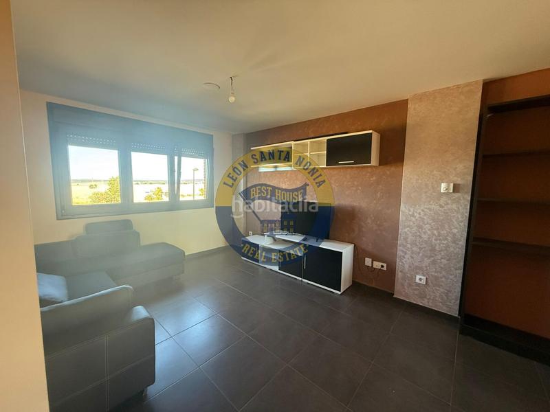 Foto b38ca9df-28b0-4163-882f-04d8de926729. Casa adossada amb calefacció aparcament a Garrafe de Torío