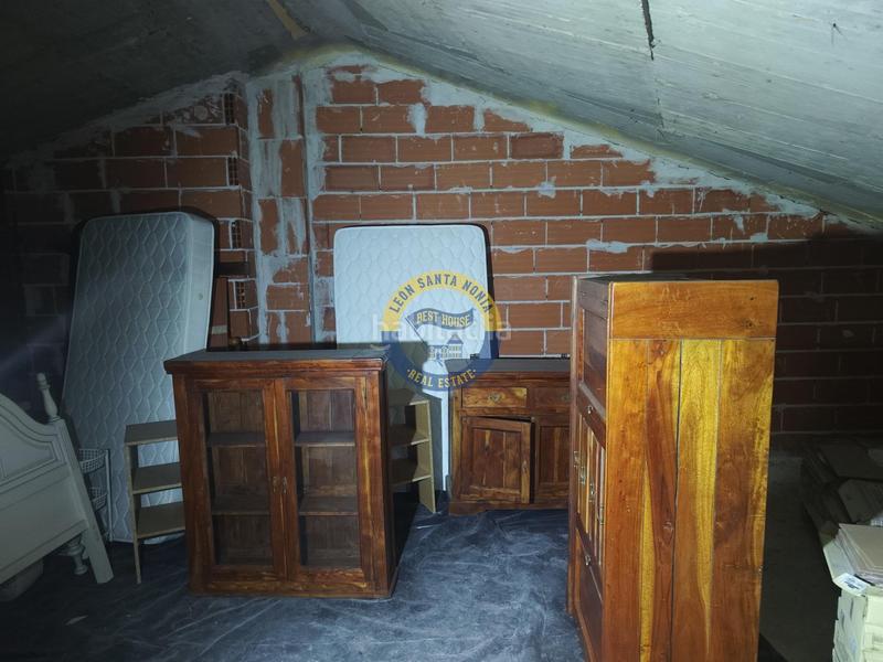 Foto 1611c59d-d24d-4c39-95d0-954690beca83. Àtic a Villaquilambre