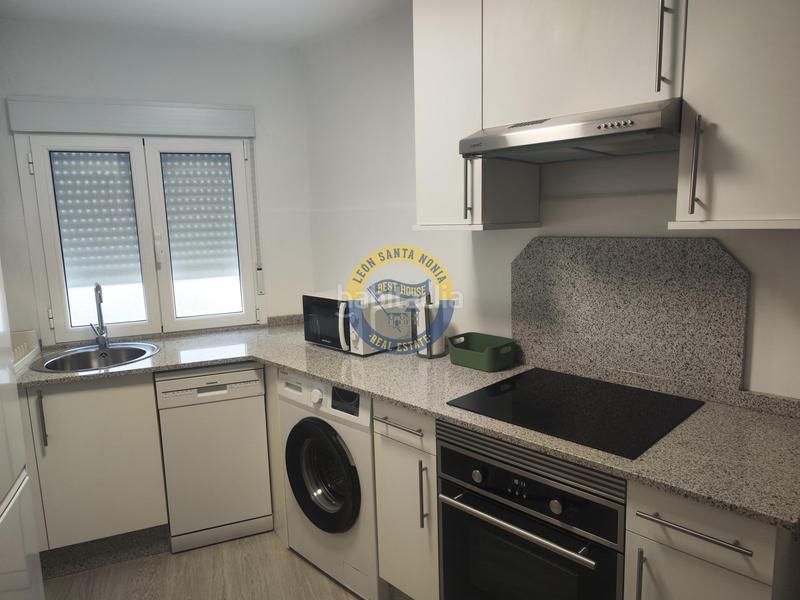 Foto 7aa56ff9-6492-4d4d-99fa-630653e26881. Location appartement avec chauffage dans San Claudio - La Chantría León
