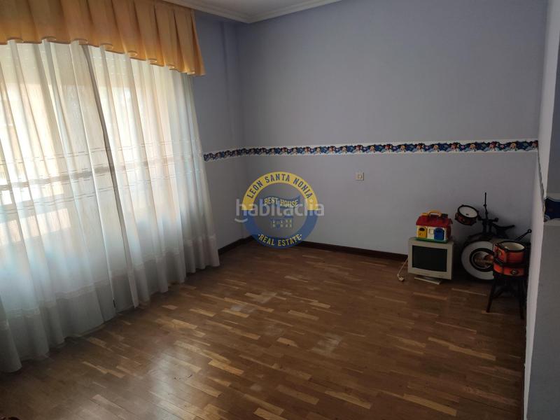 Foto bb244786-b1e6-4c46-b8b3-a3539acd10e0. Appartamento con riscaldamento in Armunia León