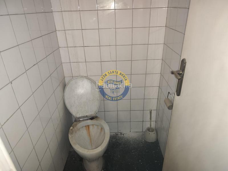 Foto 0e5194a6-f54d-4f6c-81f8-108d6b294ecc. Nave industrial  a la venta . en Villaquilambre