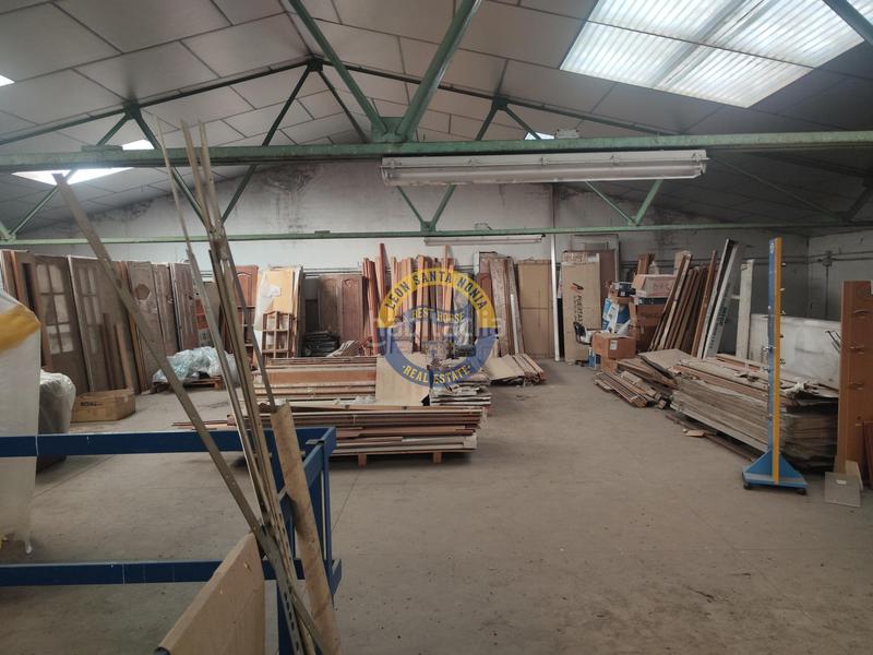 Foto 6343f1fa-da1b-411b-a904-a50b439debeb. Nave industrial  a la venta . en Villaquilambre