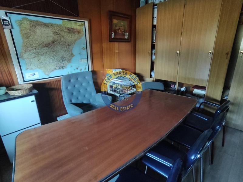 Foto 8dfb43dd-5632-4272-94f4-7c48f2648801. Nave industrial  a la venta . en Villaquilambre