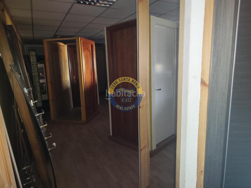 Foto c26316cf-4358-4e7e-9e4d-8102a2785a4a. Nave industrial  a la venta . en Villaquilambre