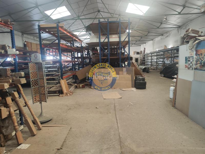 Foto d554d248-8827-469c-849e-82180e23d86c. Nave industrial  a la venta . en Villaquilambre