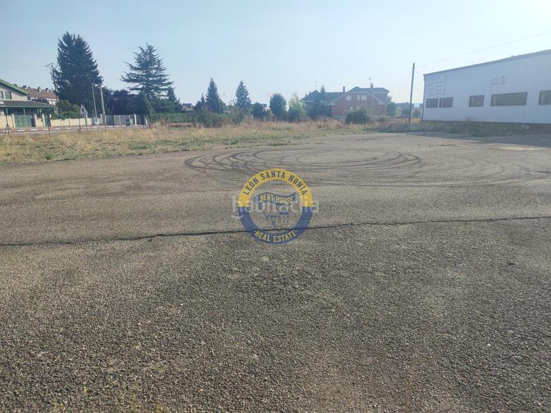 Foto f04fcdc9-ff61-430d-800f-96aad6e8fbdd. Nave industrial  a la venta . en Villaquilambre