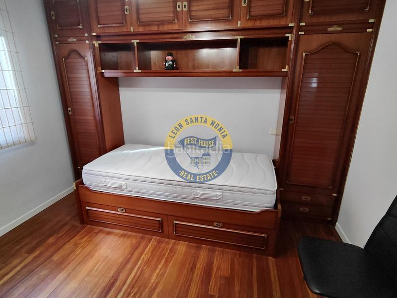 Foto 6785392b-086b-424b-924e-1ca1bce11b9e. Alquiler piso  en alquiler en la chantría. en León