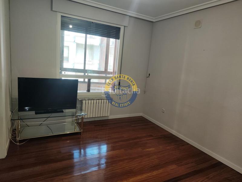 Foto 941ab1f1-3b6d-49b4-aee0-bd01db8354e4. Alquiler piso  en alquiler en la chantría. en León