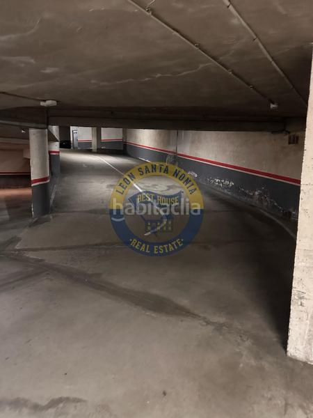 Foto fd99f175-4e92-44bf-8340-68d56c5e71e4. Miete autoparkplatz in Casco Antiguo León