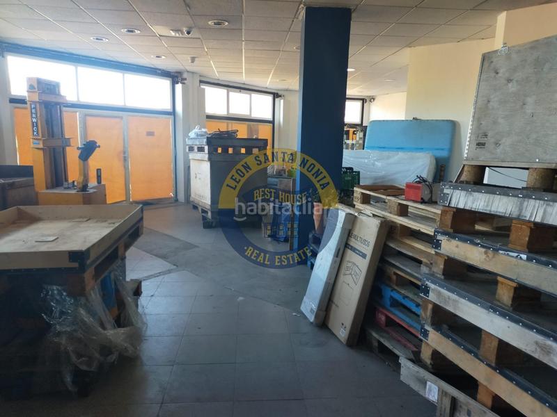 Foto 6d74c5b0-5d11-49b5-86a0-b2bb83cb0d8c. Local commercial dans Puente Castro León